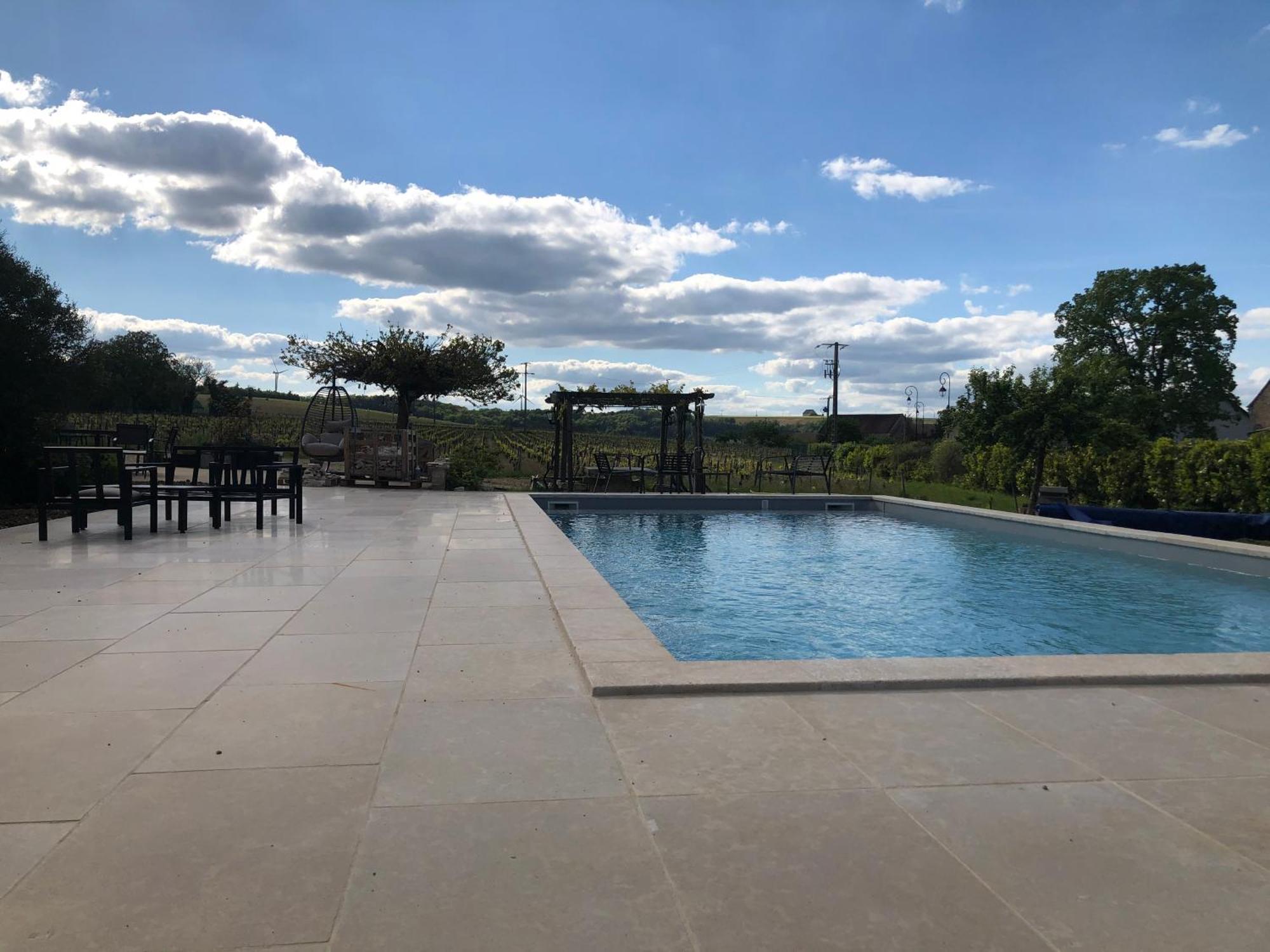 La Petite Maison De Celine & Frederic Avec Piscine A Prehy Номер фото