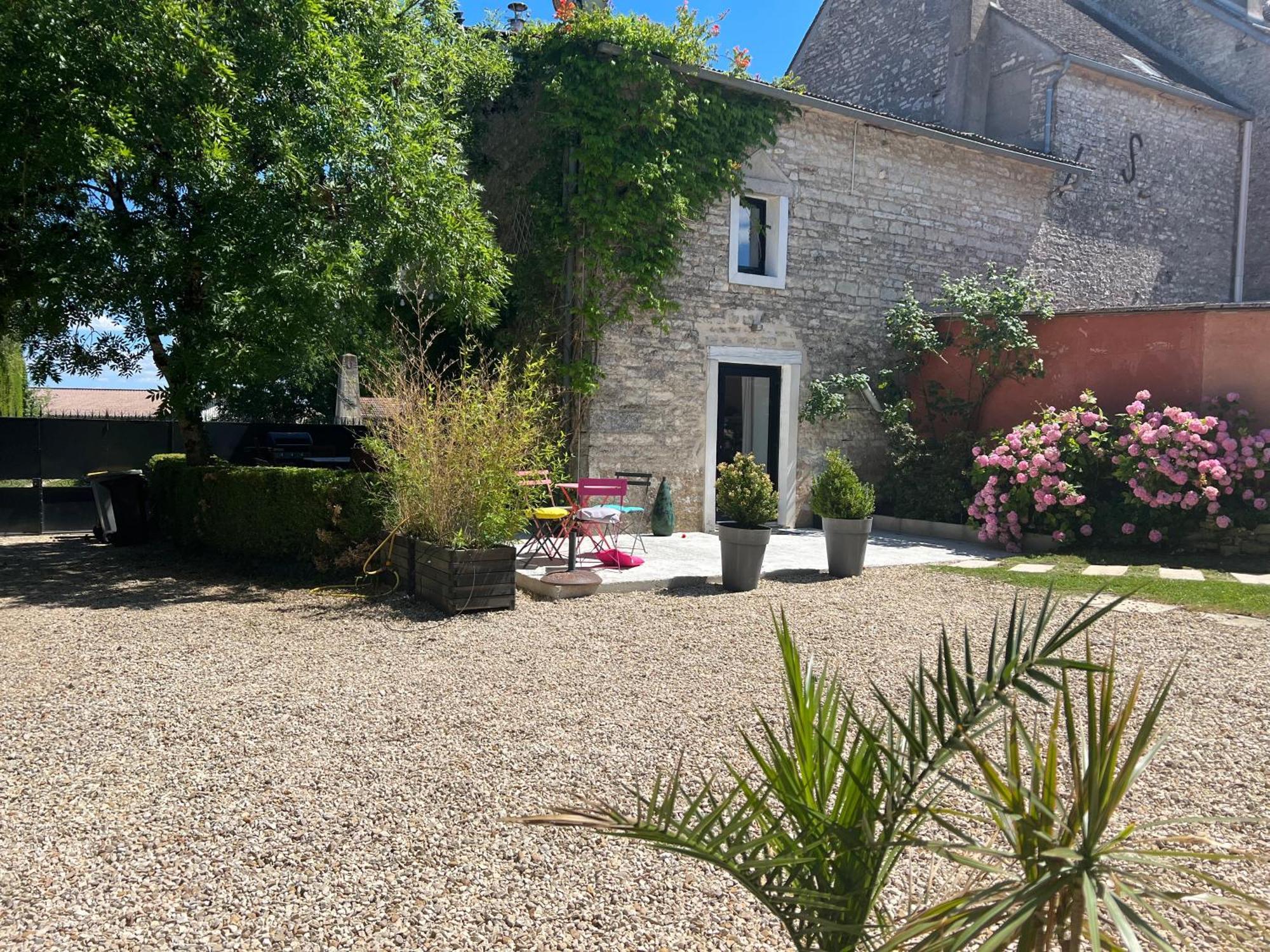 La Petite Maison De Celine & Frederic Avec Piscine A Prehy Екстер'єр фото
